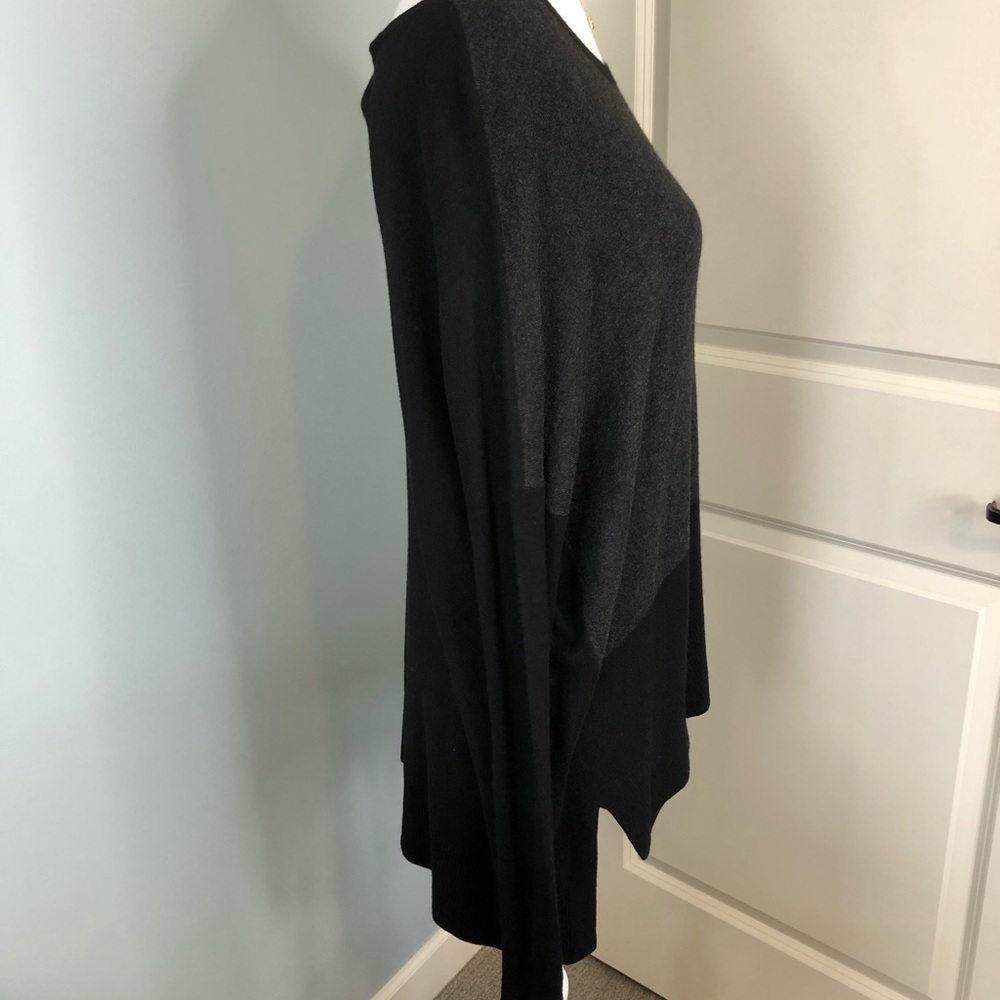 Eileen Fisher Viscose Dolman Sleeve Color Block Sweater. Size Medium. - Picture 5 of 10
